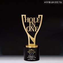 트로피 72